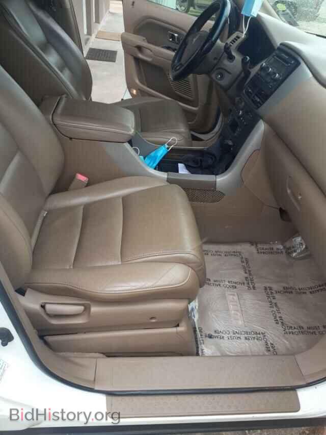 2008 HONDA PILOT - VIN: 5FNYF28568B003379 - Фото 5