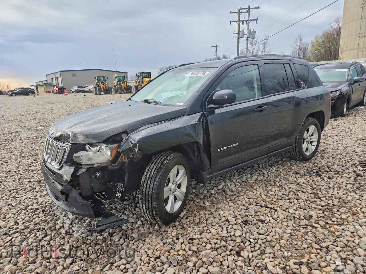 Photo 1C4NJDBB9GD556688 - JEEP COMPASS 2016
