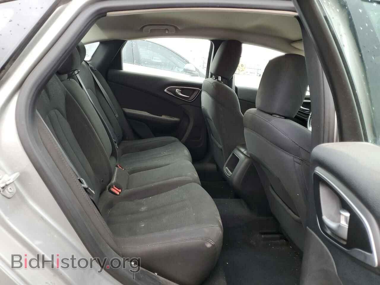 2016 CHRYSLER 200 - VIN: 1C3CCCAB5GN102899 - Фото 10