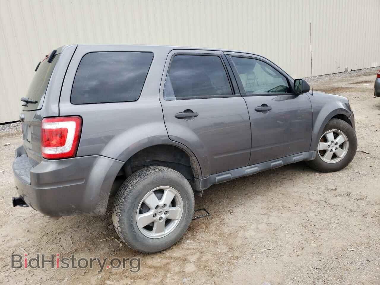 2011 FORD ESCAPE - VIN: 1FMCU0C70BKB13332 - Фото 3
