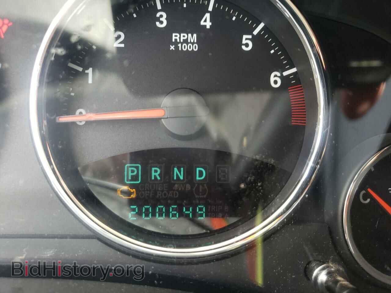 2010 JEEP COMPASS - VIN: 1J4NT5FB2AD538027 - Фото 8