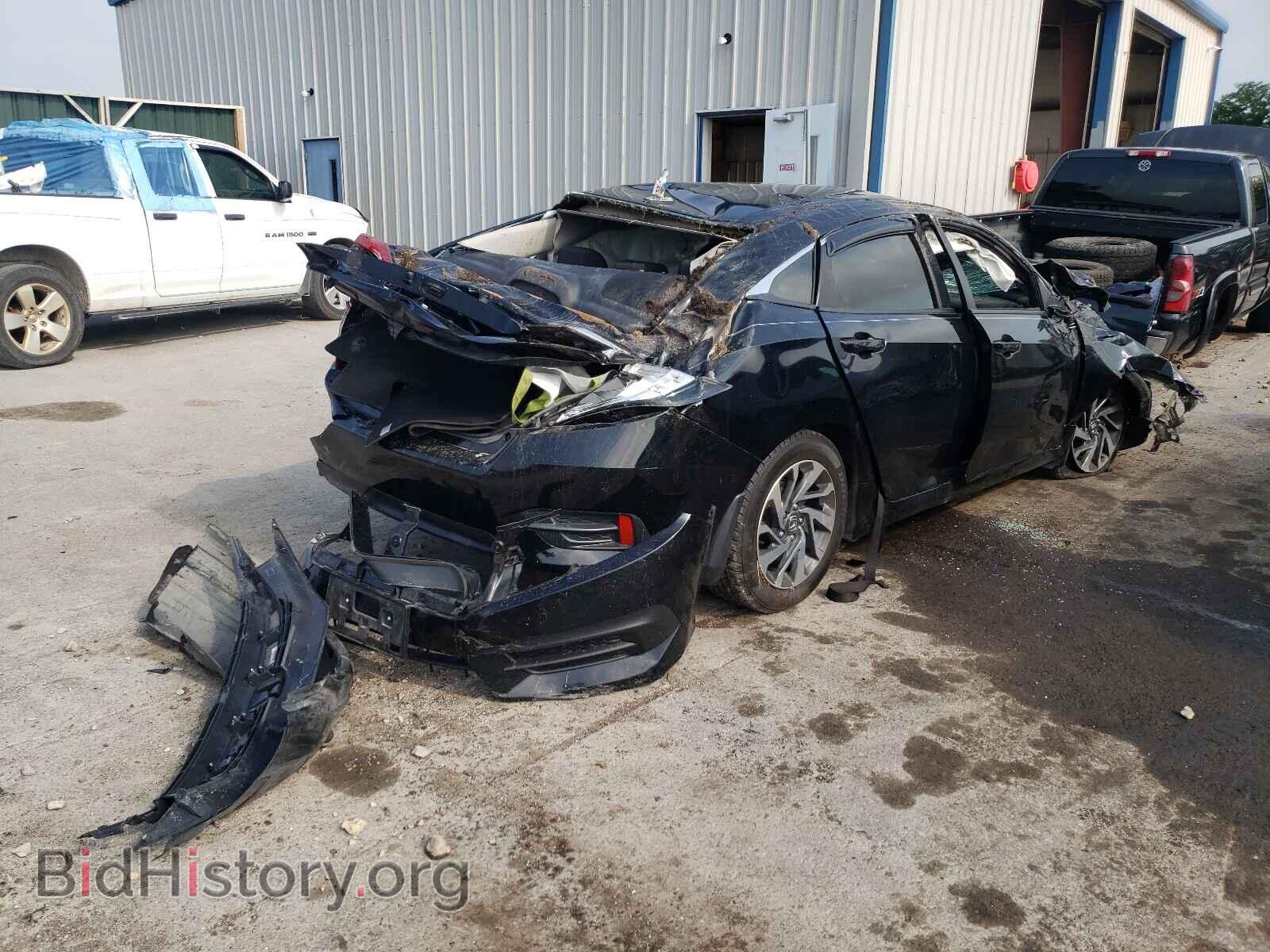 2017 HONDA CIVIC - VIN: 19XFC2F78HE052500 - Photo 4