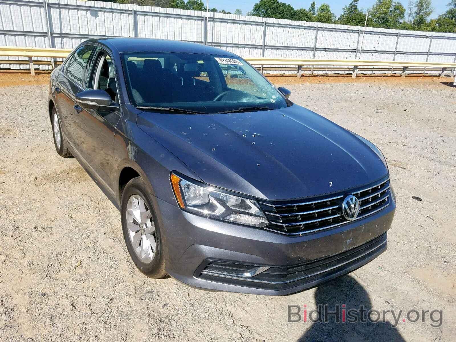 Photo 1VWAT7A35GC014706 - VOLKSWAGEN PASSAT 2016