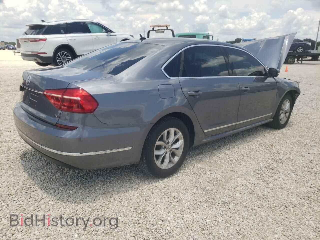 2016 VOLKSWAGEN PASSAT - VIN: 1VWAS7A32GC050436 - Фото 4