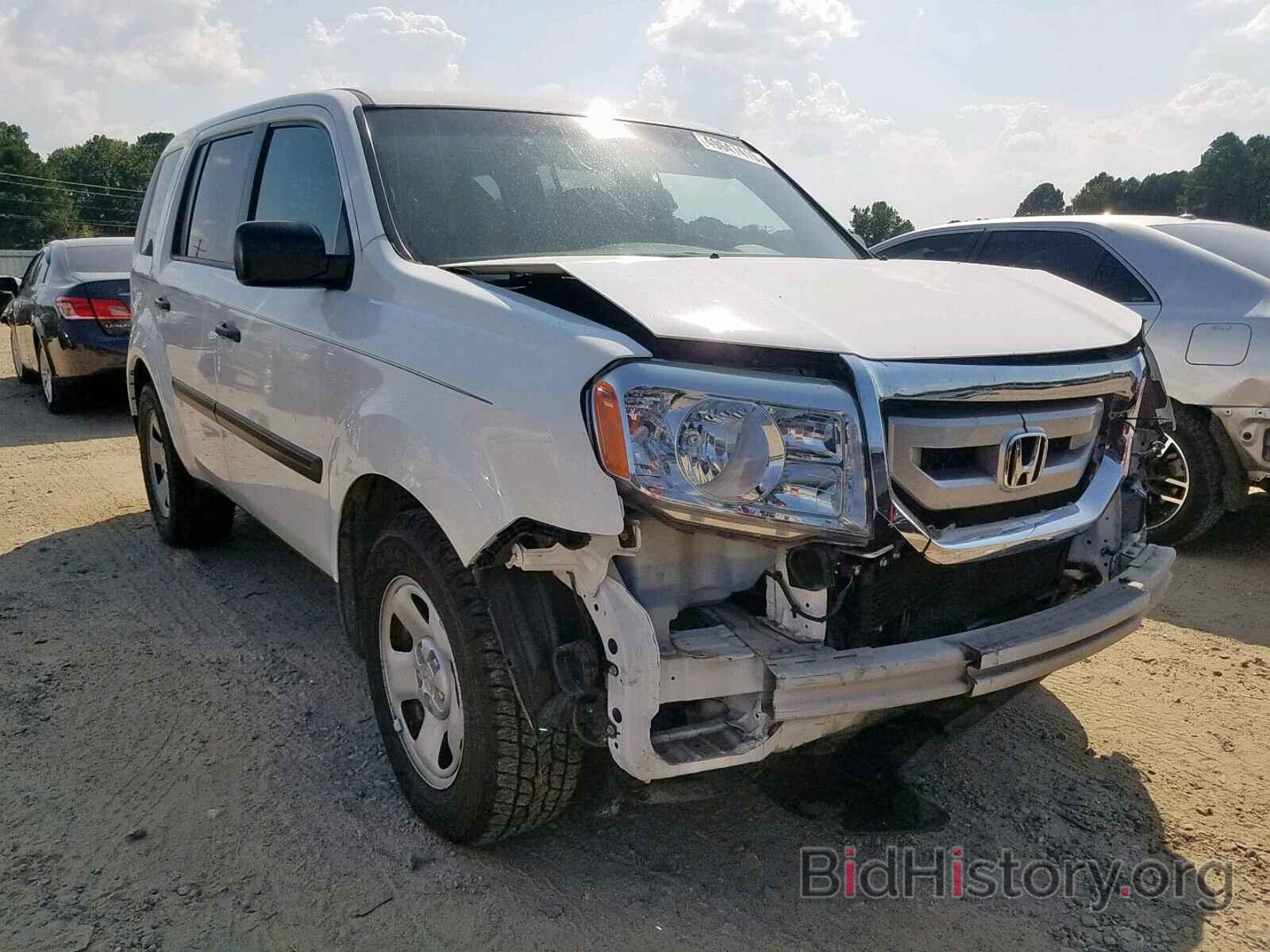 Photo 5FNYF3H20BB024196 - HONDA PILOT LX 2011