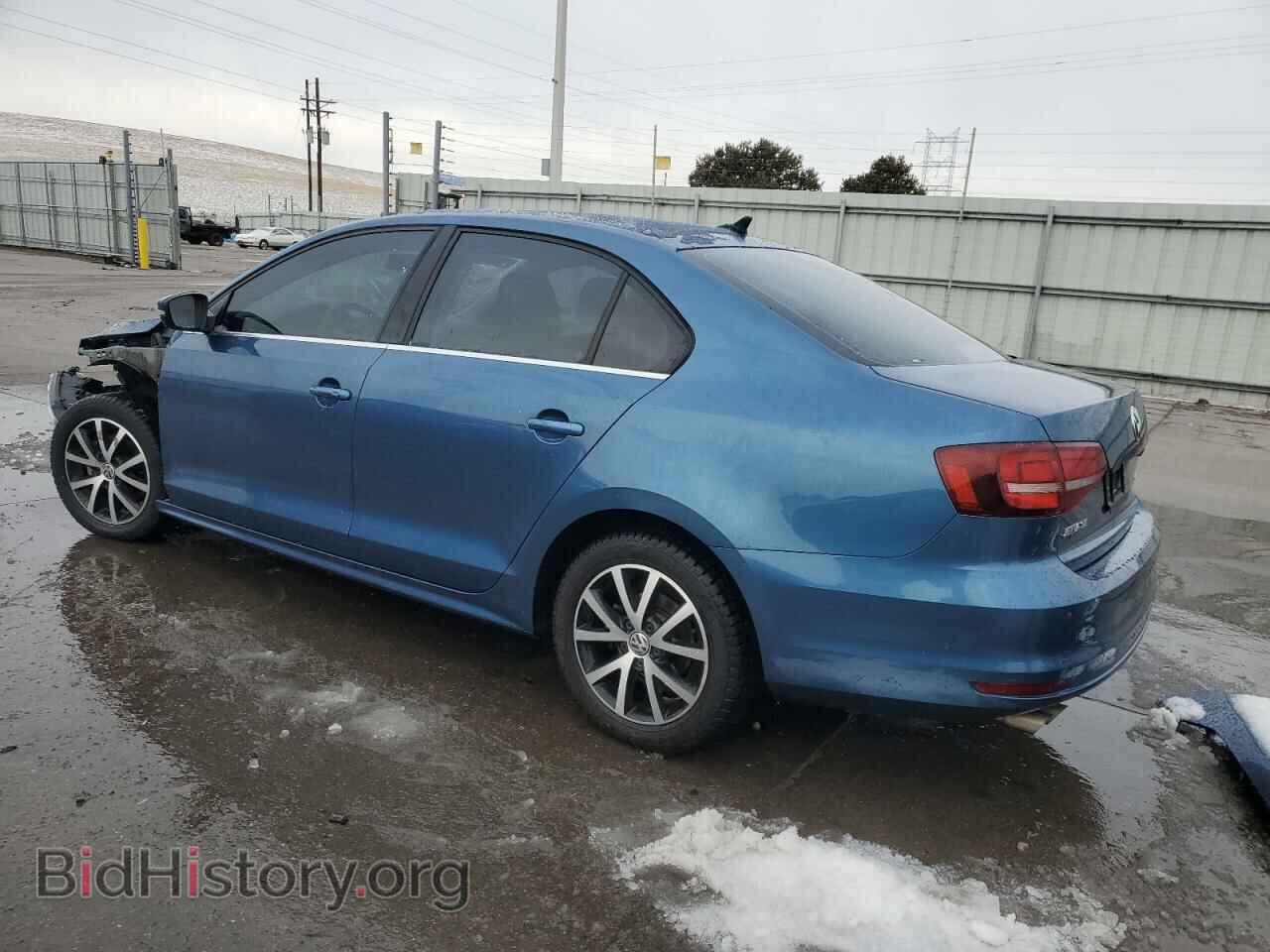 2017 VOLKSWAGEN JETTA - VIN: 3VWDB7AJ2HM267187 - Фото 2