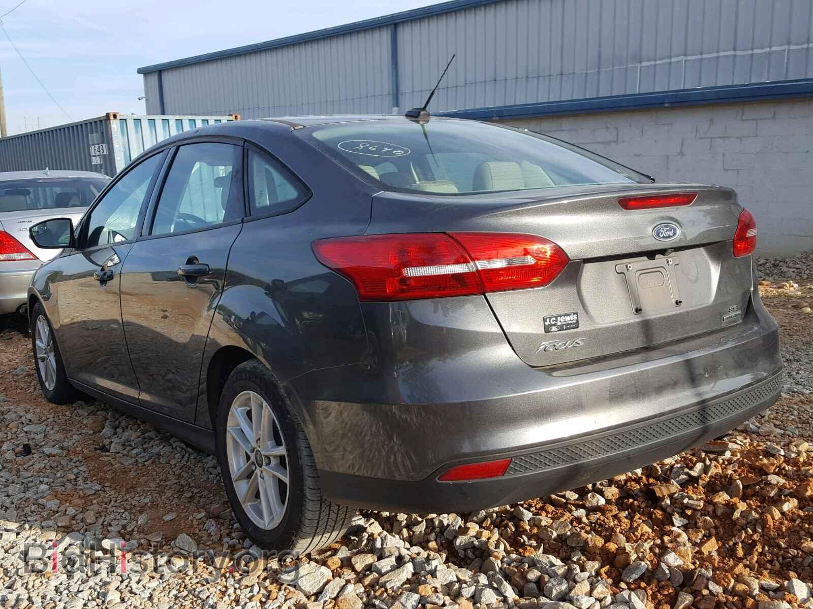 2016 FORD FOCUS - VIN: 1FADP3F23GL228600 - Photo 3