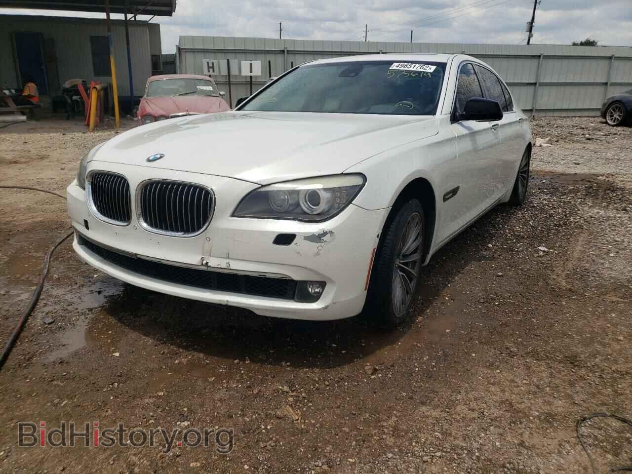 2012 BMW 7 SERIES - VIN: WBAKB4C51CC575614 - Фото 2