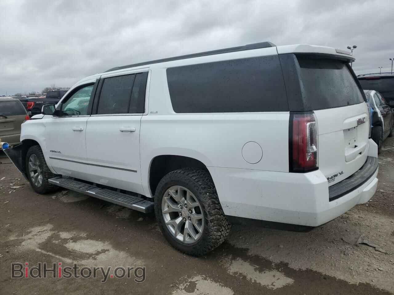 2017 GMC YUKON - VIN: 1GKS2FKC2HR215016 - Фото 2