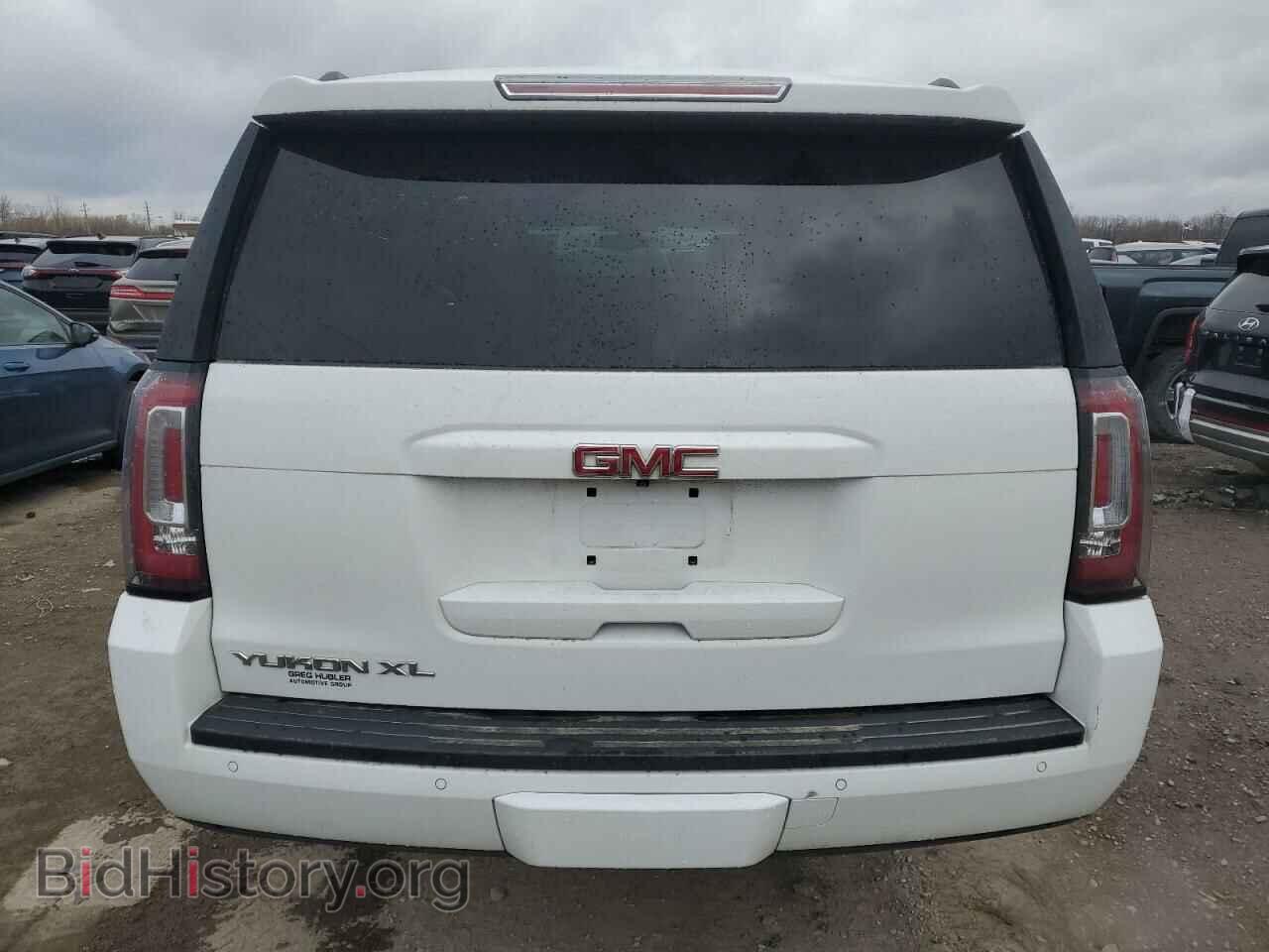 2017 GMC YUKON - VIN: 1GKS2FKC2HR215016 - Фото 6