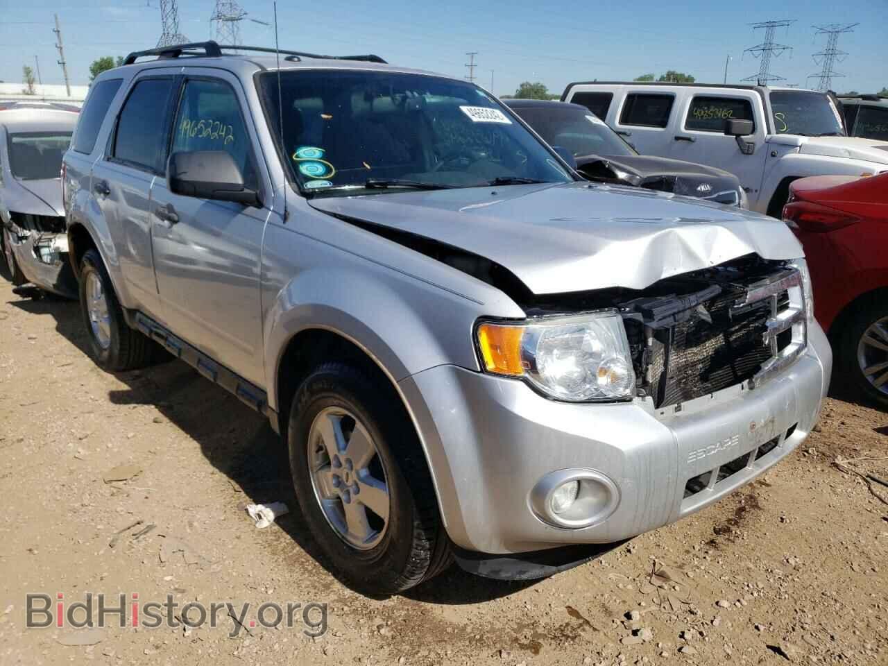 Фотография 1FMCU0DG1CKC37965 - FORD ESCAPE 2012