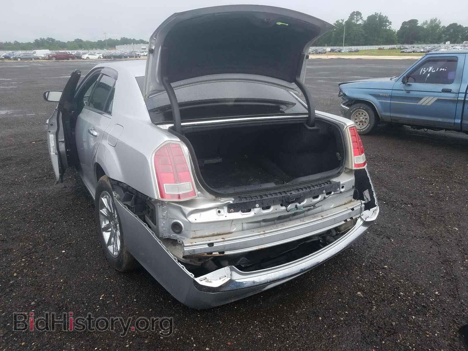 2012 CHRYSLER 300 - VIN: 2C3CCACG9CH193028 - Фото 3