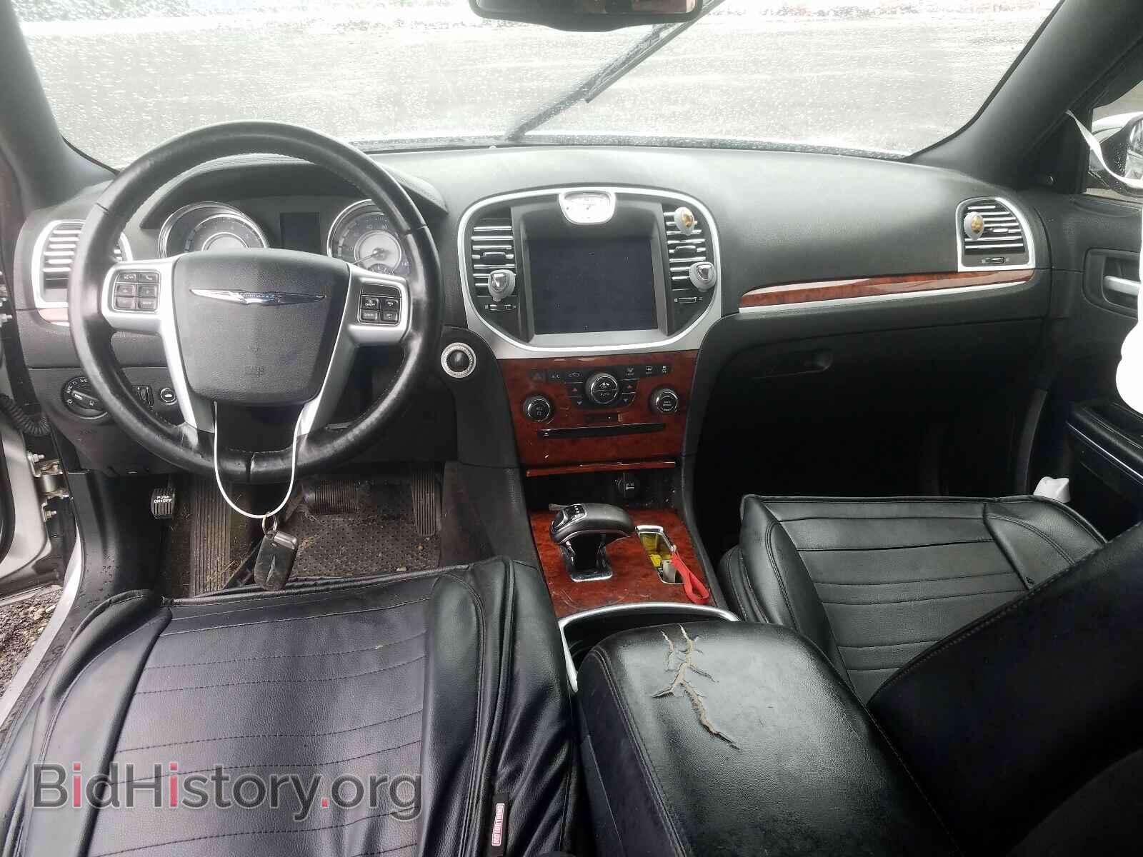 2012 CHRYSLER 300 - VIN: 2C3CCACG9CH193028 - Фото 9