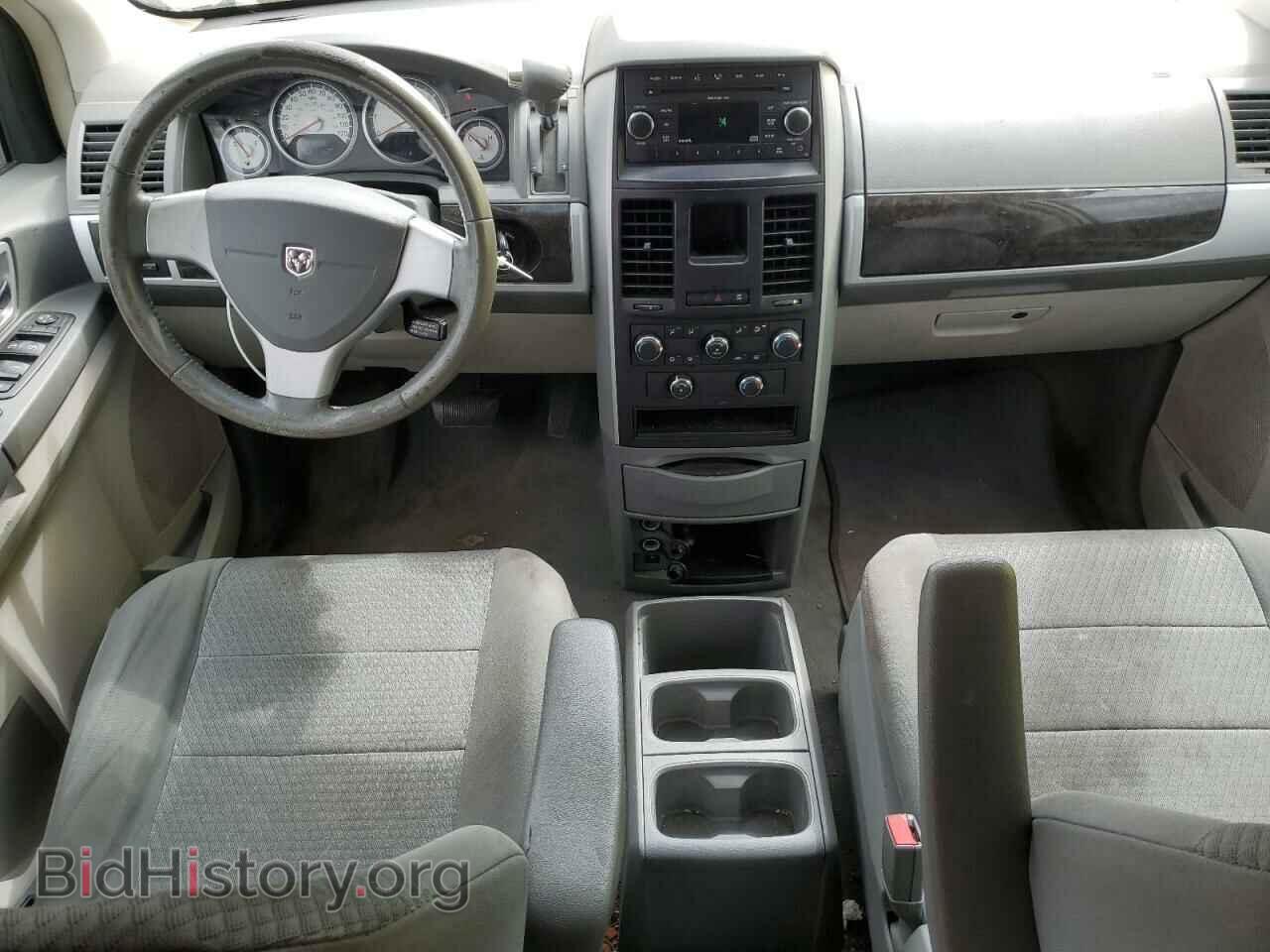 2010 DODGE CARAVAN - VIN: 2D4RN5D13AR102010 - Фото 8