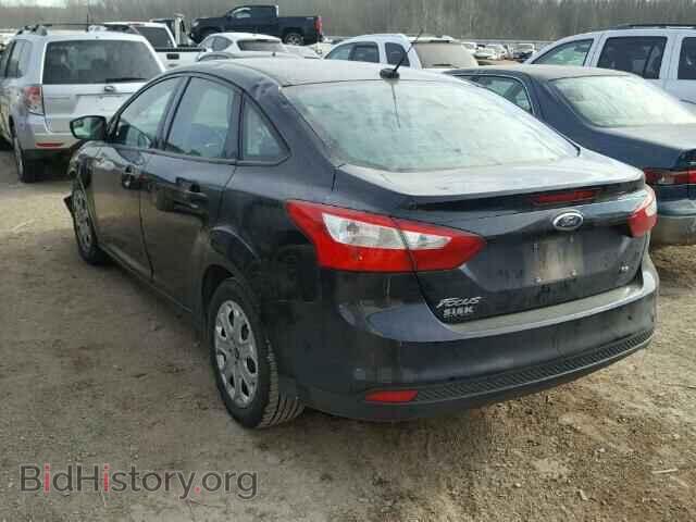 2012 Ford FOCUS (VIN 1FAHP3F20CL320100) — photo 3 of 10