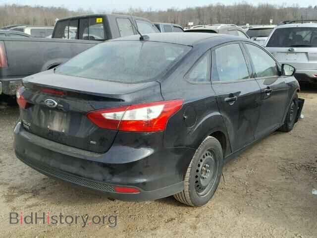 2012 Ford FOCUS (VIN 1FAHP3F20CL320100) — photo 4 of 10