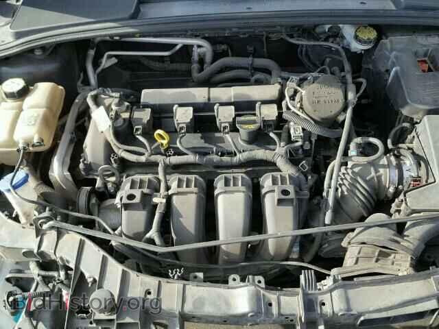 2012 Ford FOCUS (VIN 1FAHP3F20CL320100) — photo 7 of 10