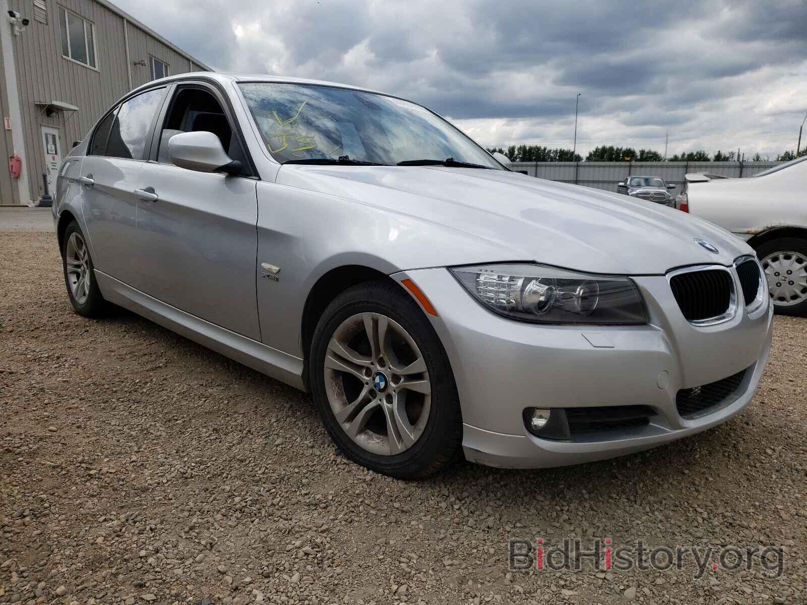 Photo WBAPK73539A454482 - BMW 3 SERIES 2009