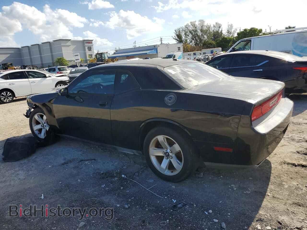 2014 DODGE CHALLENGER - VIN: 2C3CDYAG2EH251489 - Photo 2