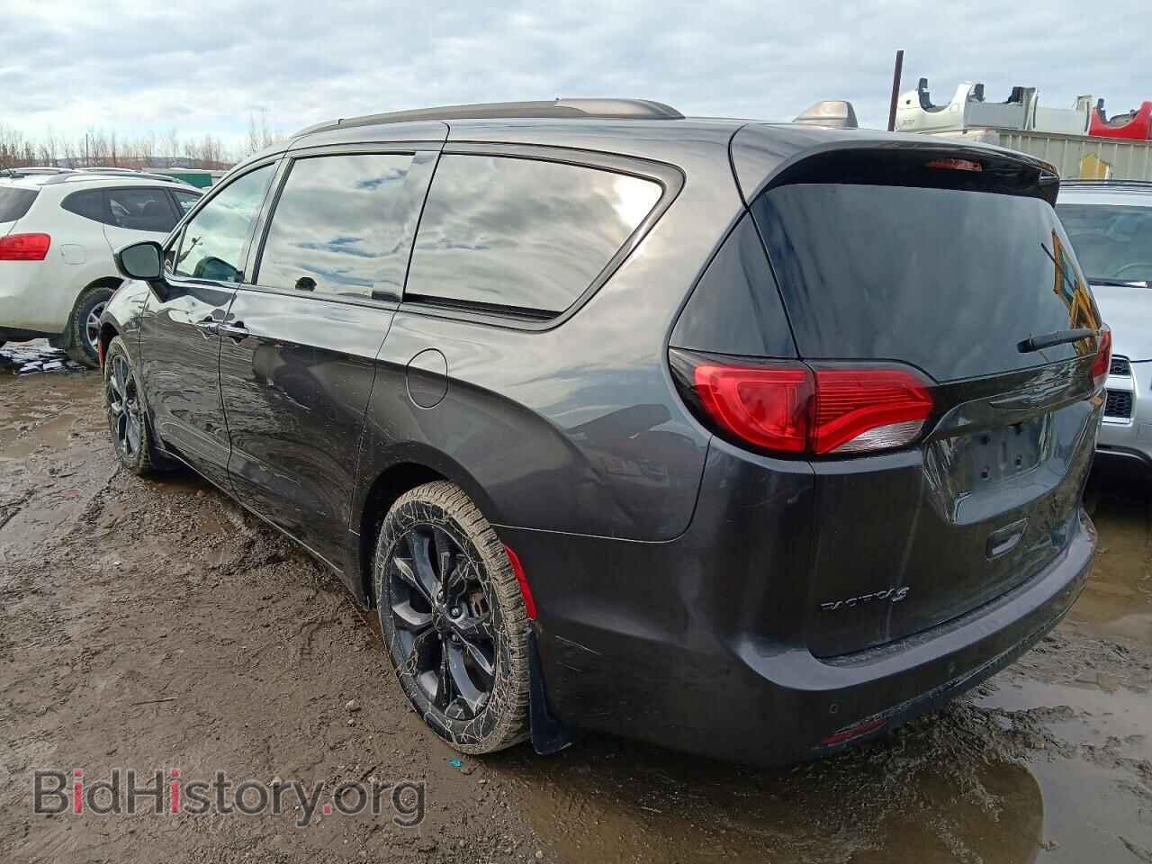 2018 CHRYSLER PACIFICA - VIN: 2C4RC1EG4JR198146 - Фото 2