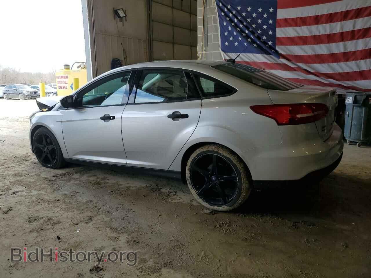 2017 FORD FOCUS - VIN: 1FADP3E22HL299581 - Фото 2