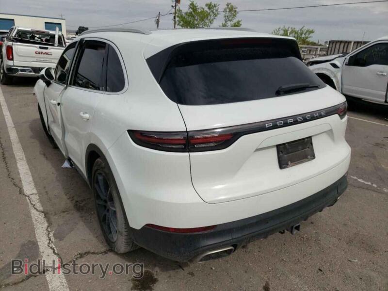 2019 Porsche CAYENNE (VIN WP1AA2AY0KDA08482) — photo 3 of 10