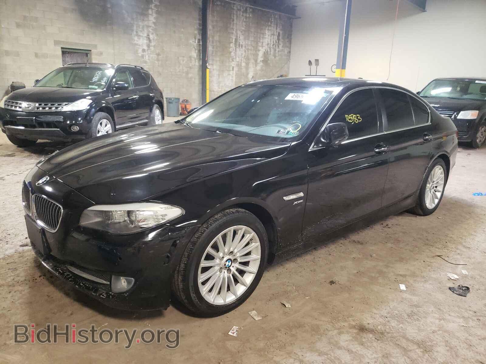 2011 BMW 5 SERIES - VIN: WBAFU7C56BC872728 - Фото 2