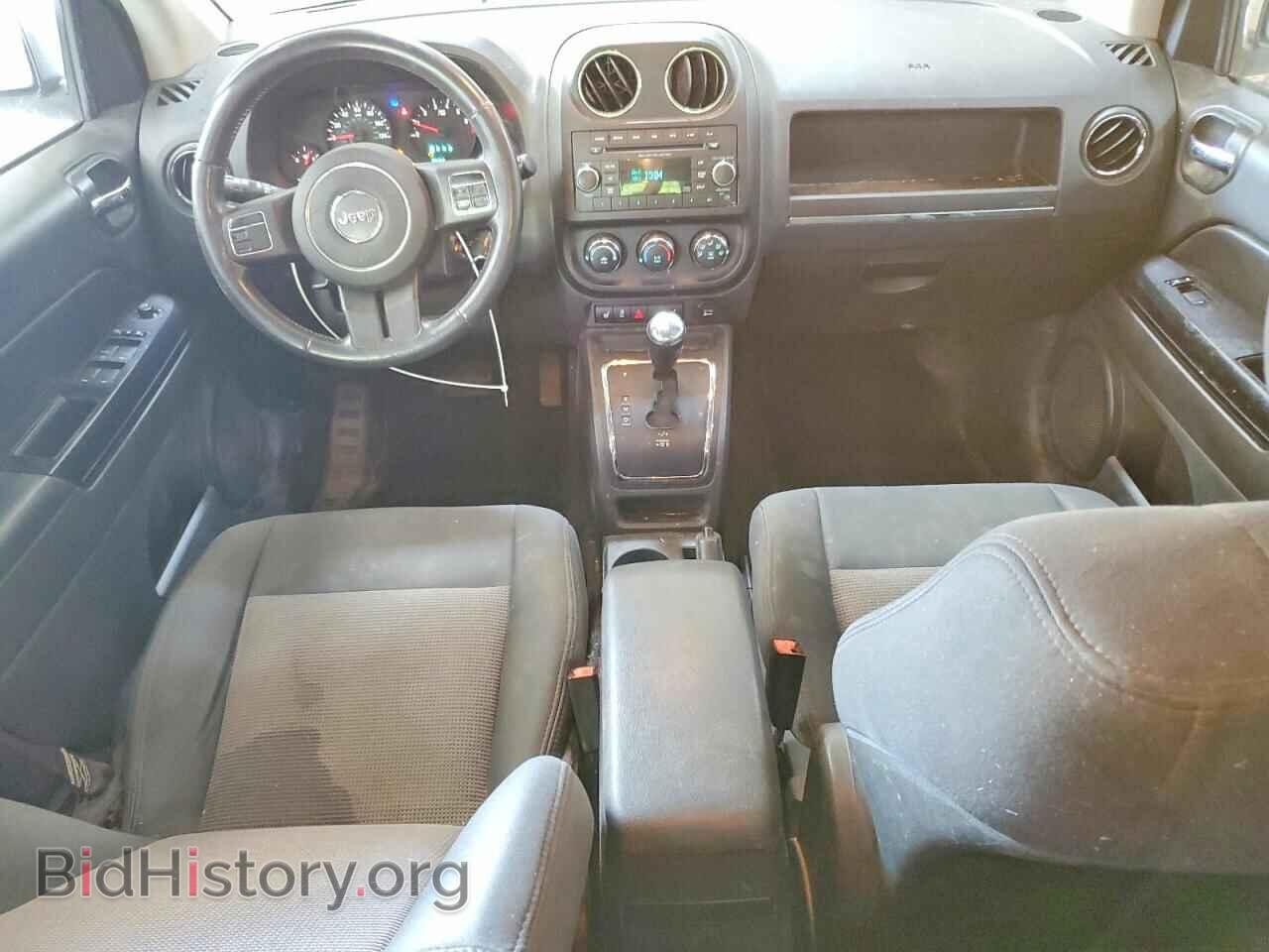 2012 JEEP COMPASS - VIN: 1C4NJDEB4CD662293 - Photo 8