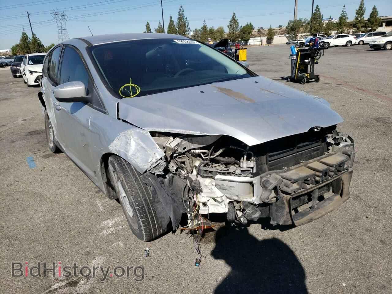 Photo 1FAHP3K21CL263301 - FORD FOCUS 2012