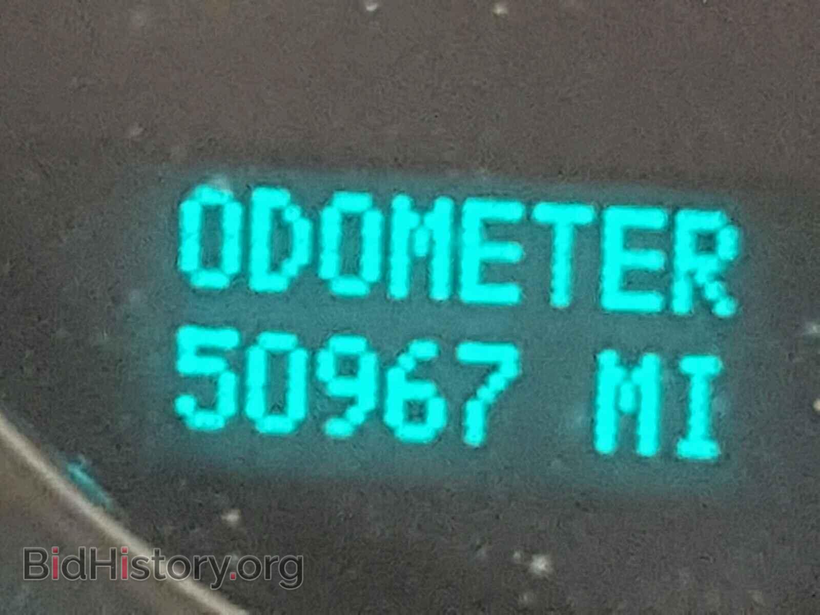2011 GMC YUKON - VIN: 1GKS2EEFXBR298525 - Фото 8