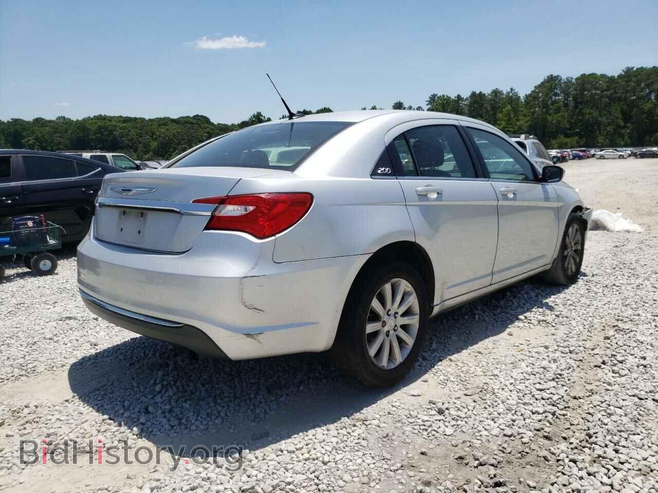 2011 CHRYSLER 200 - VIN: 1C3BC1FB0BN512575 - Фото 4