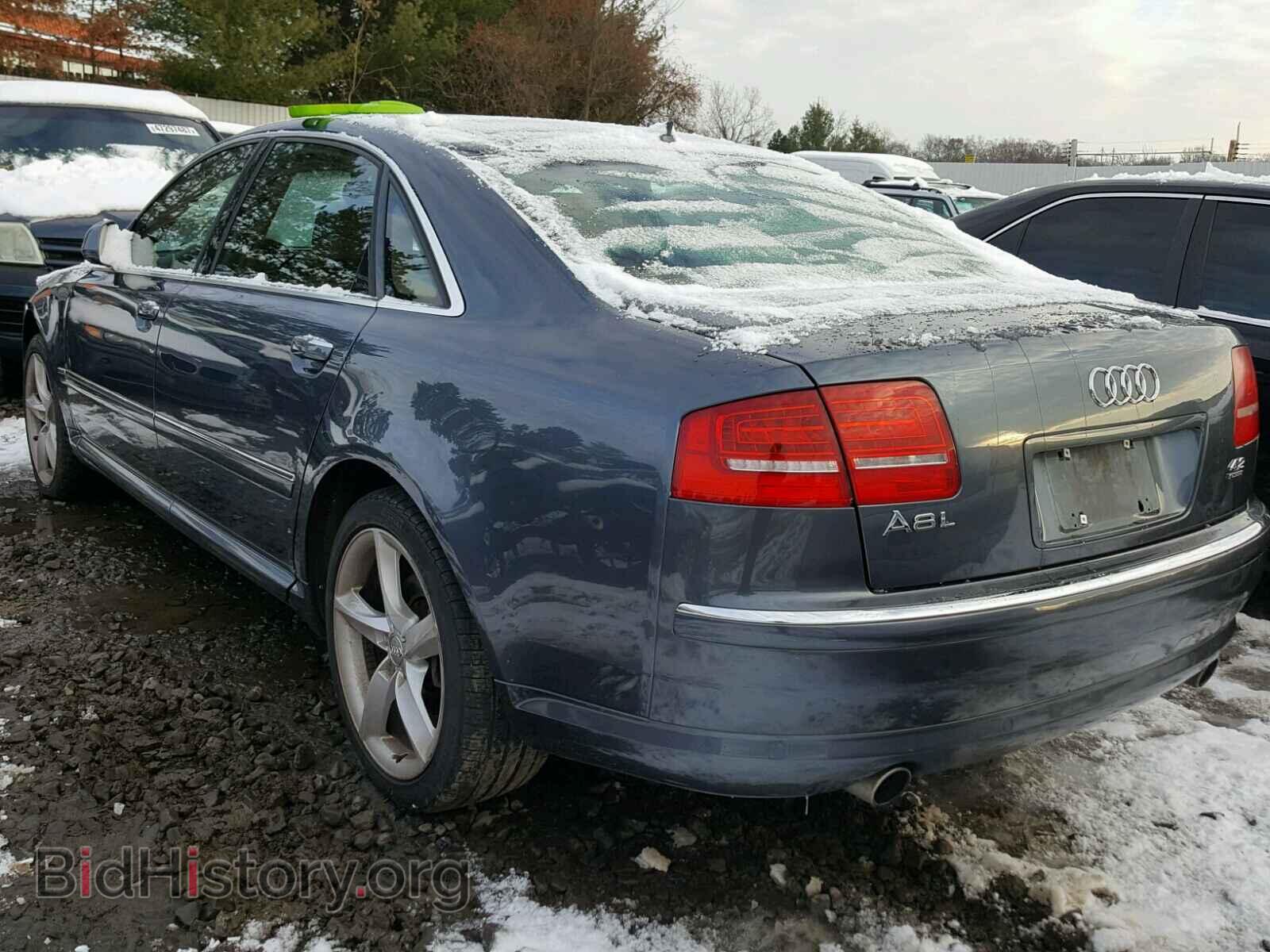 2010 AUDI A8 - VIN: WAURVAFA2AN006883 - Фото 3