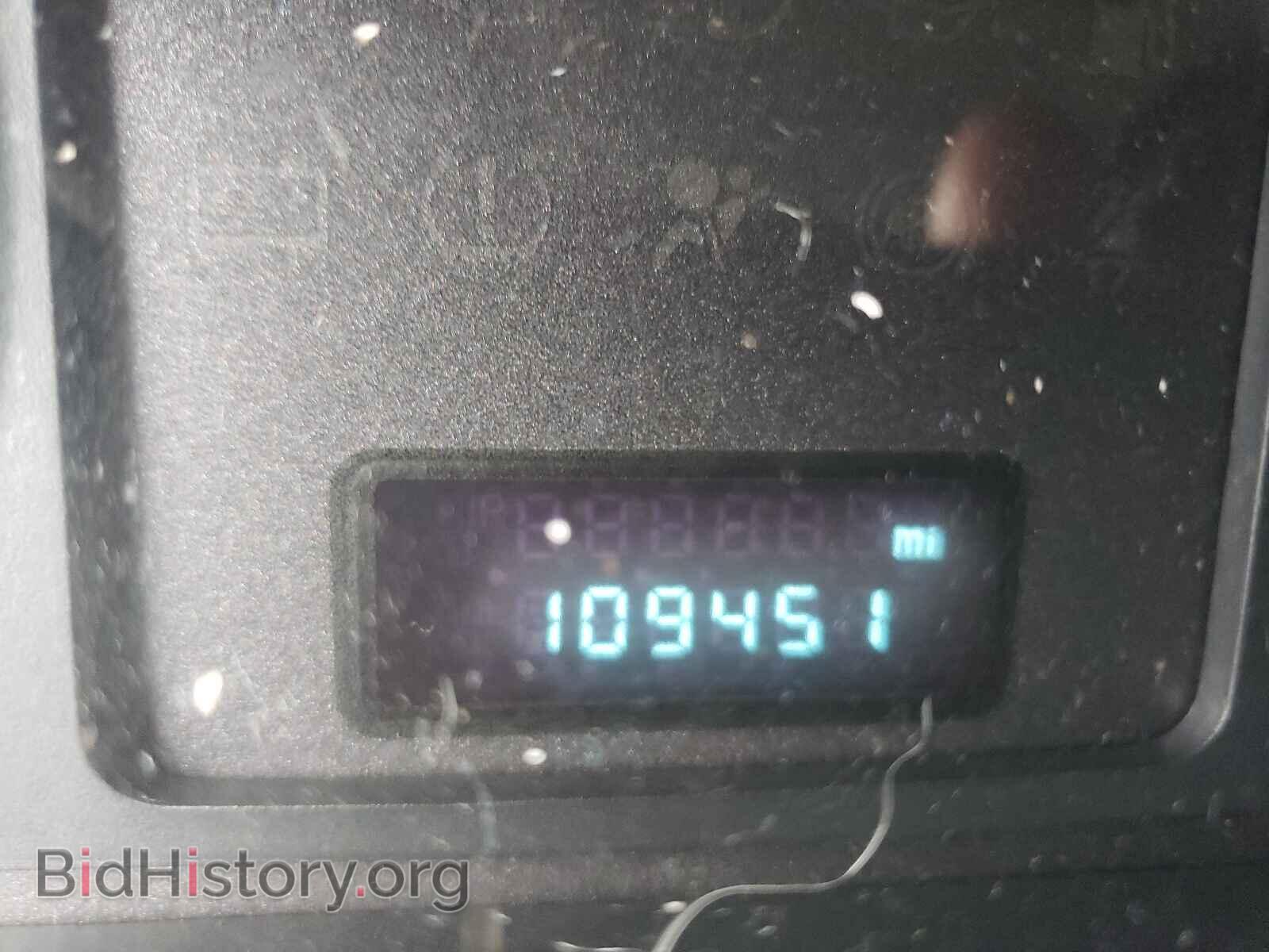 2011 MAZDA TRIBUTE - VIN: 4F2CY0C77BKM01907 - Фото 8