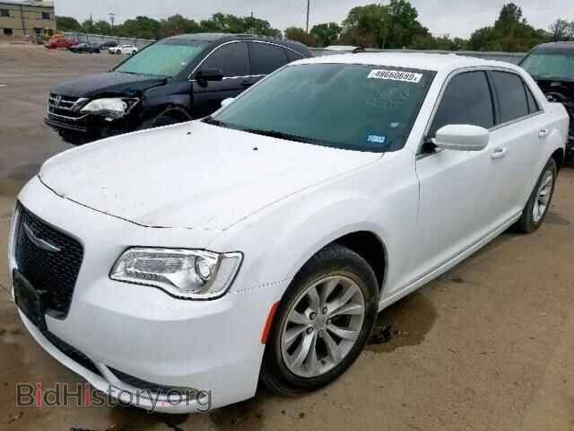 2015 CHRYSLER 300 - VIN: 2C3CCAAG8FH820437 - Photo 2