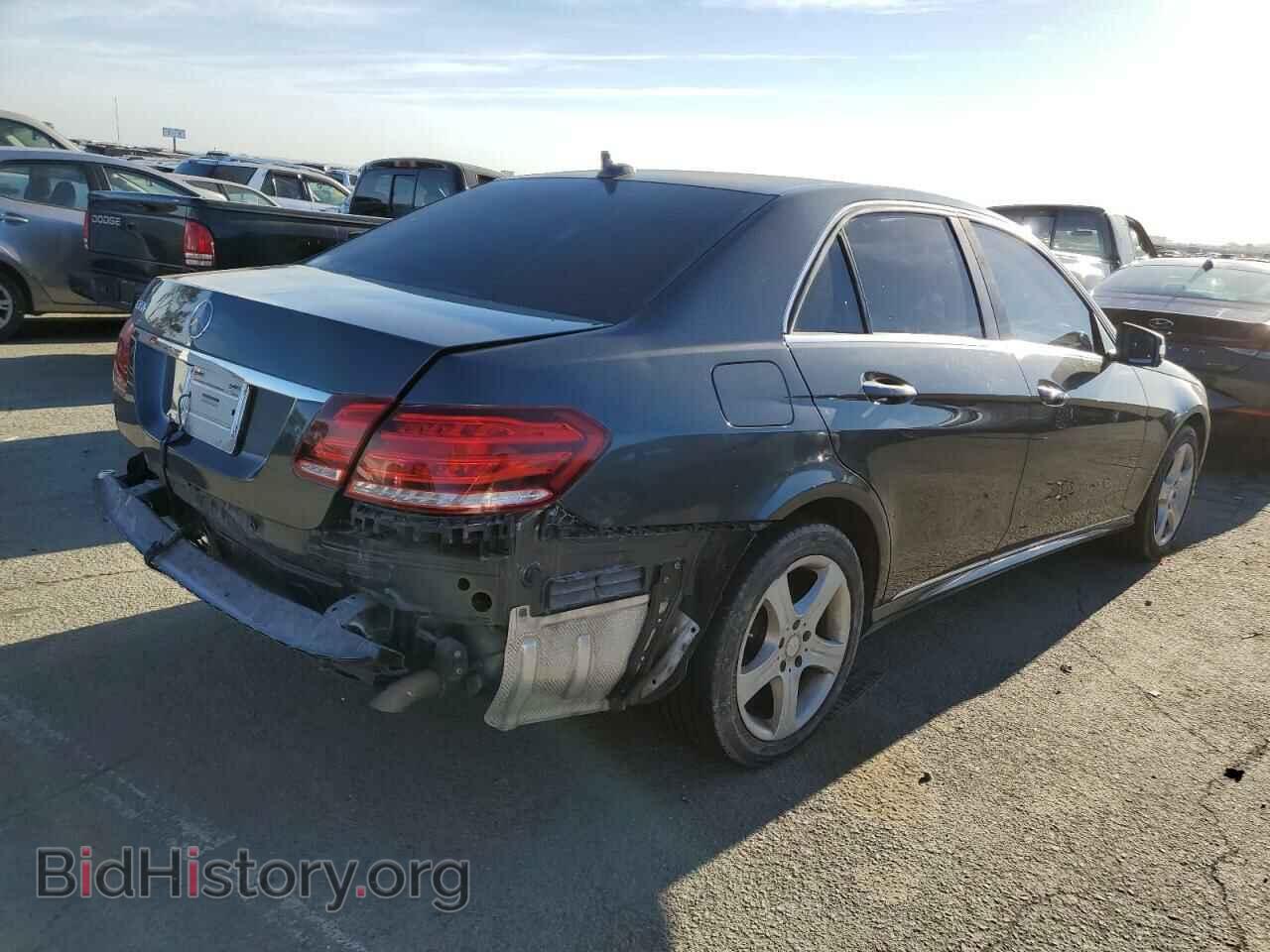 2014 MERCEDES-BENZ E-CLASS - VIN: WDDHF5KB2EA916277 - Фото 3