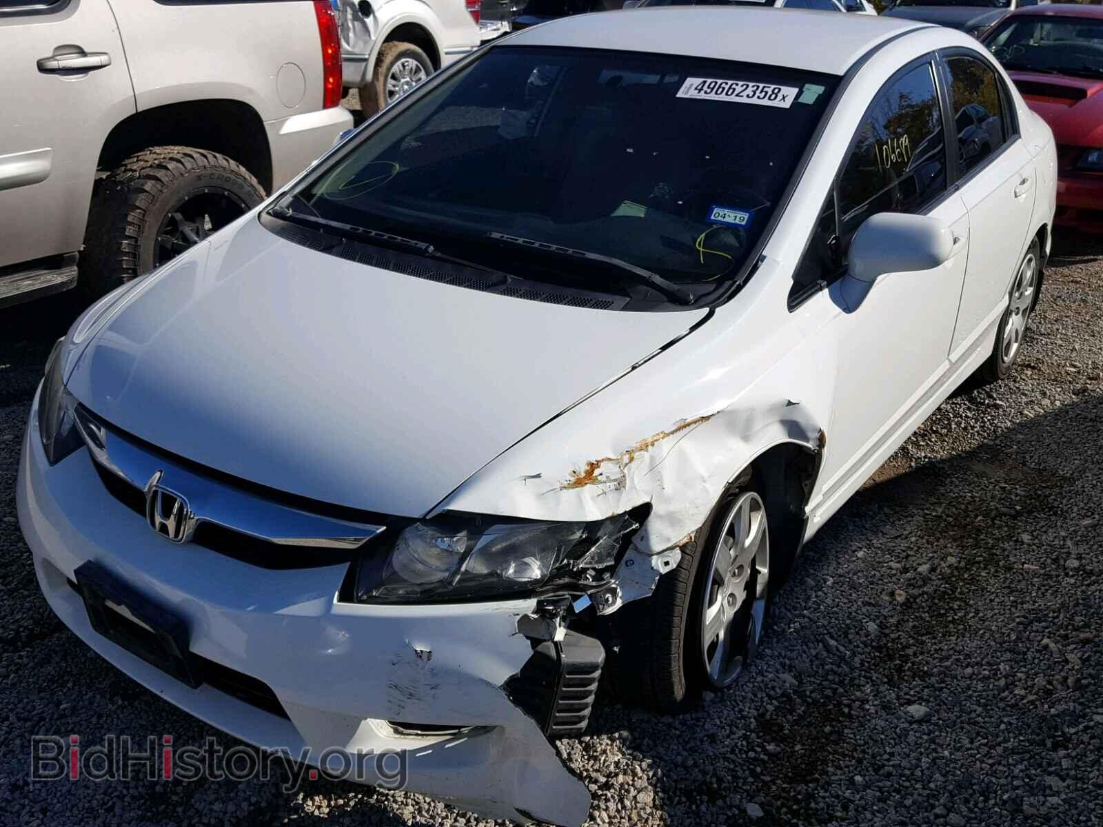 2011 HONDA CIVIC LX - VIN: 19XFA1F50BE042811 - Фото 2