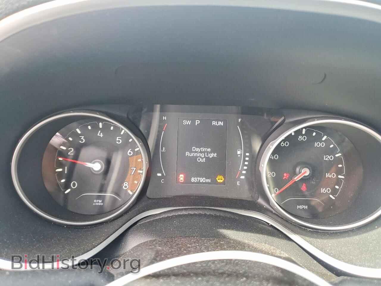 2020 JEEP COMPASS - VIN: 3C4NJCBB1LT242063 - Фото 9