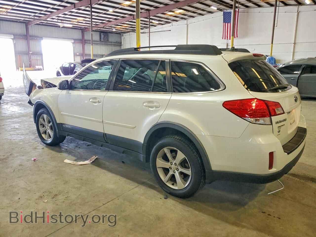 2014 SUBARU OUTBACK - VIN: 4S4BRDLC8E2203575 - Фото 2