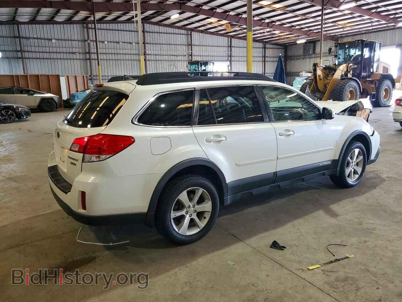 2014 SUBARU OUTBACK - VIN: 4S4BRDLC8E2203575 - Фото 3