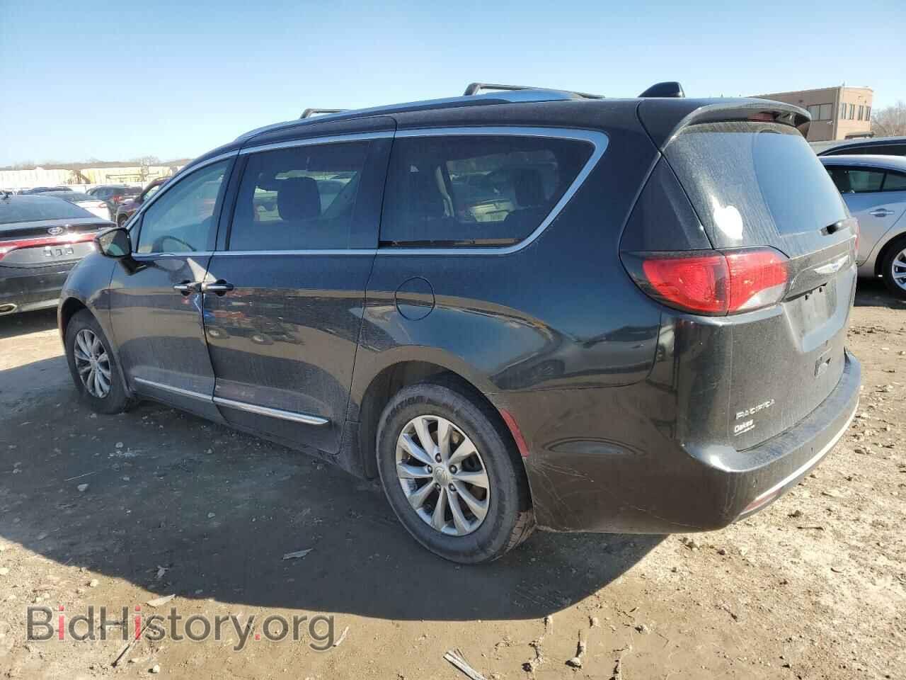 2018 CHRYSLER PACIFICA - VIN: 2C4RC1BG7JR214103 - Фото 2