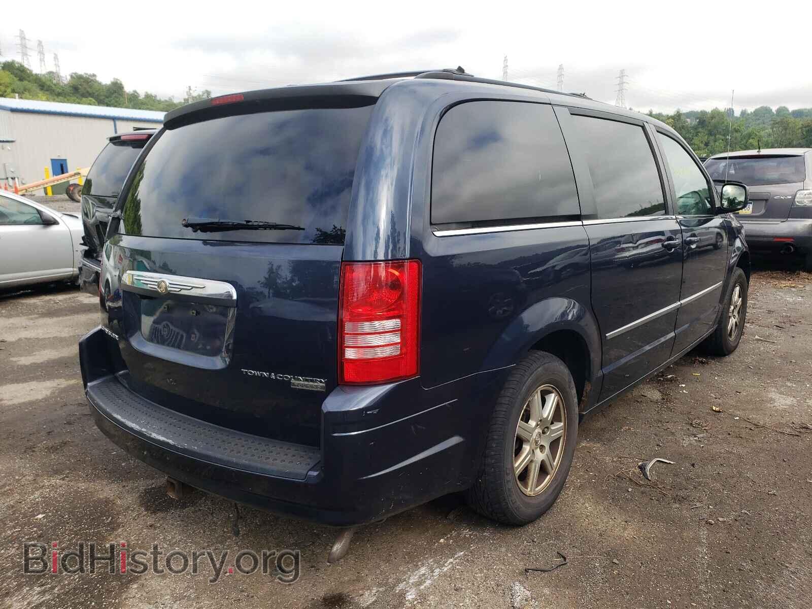 2009 CHRYSLER MINIVAN - VIN: 2A8HR54119R598054 - Фото 4