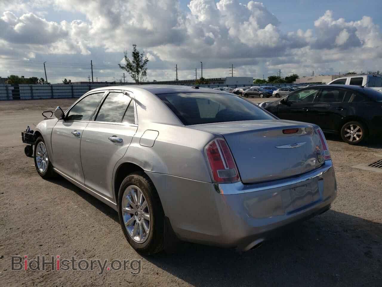 2014 CHRYSLER 300 - VIN: 2C3CCAET7EH117868 - Фото 3