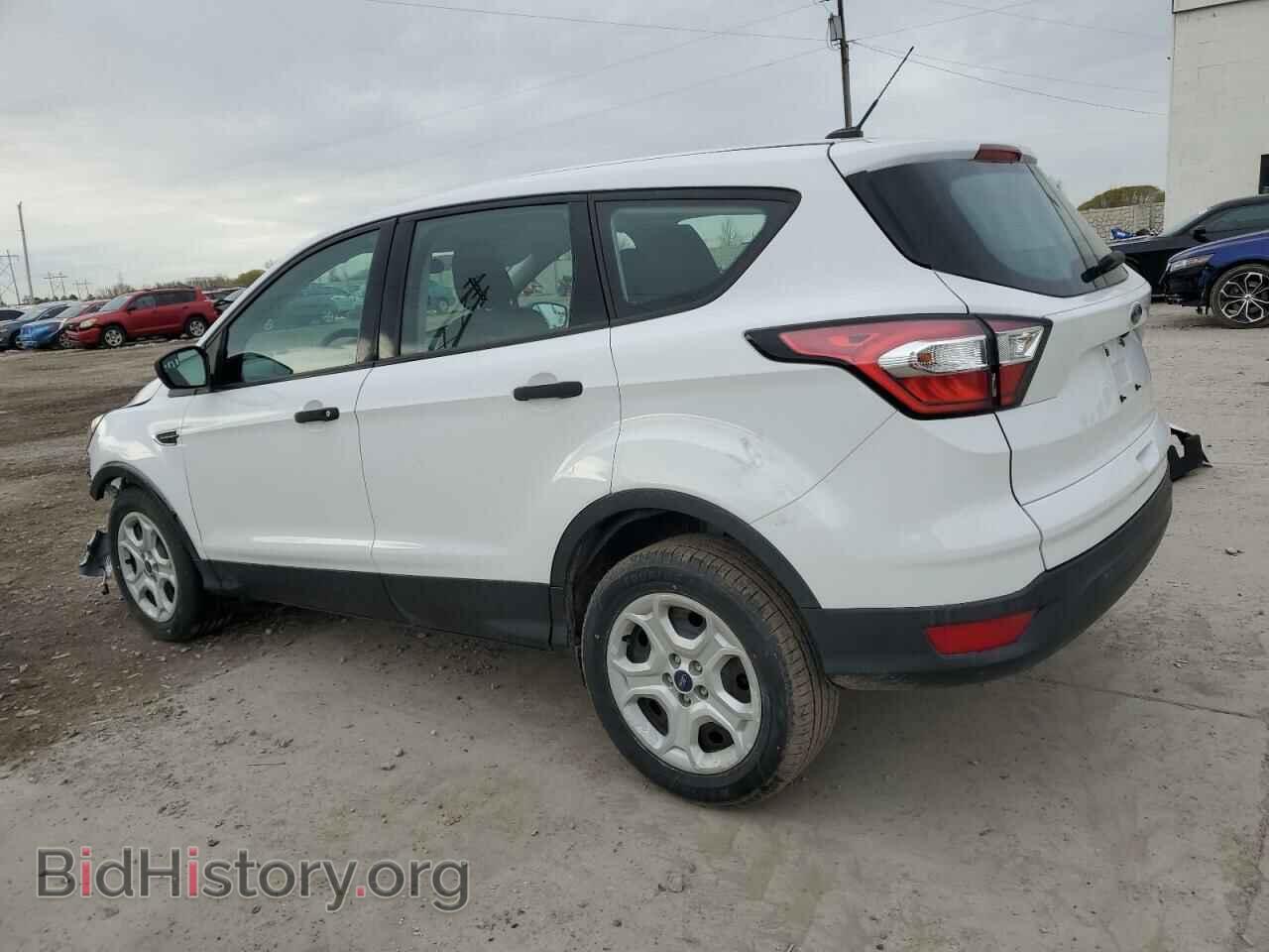2018 FORD ESCAPE - VIN: 1FMCU0F76JUC79238 - Фото 2