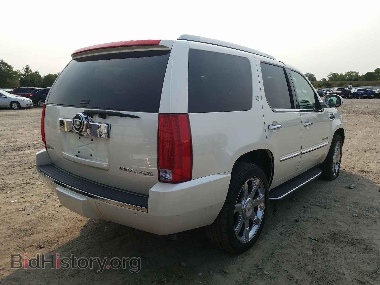 2011 CADILLAC ESCALADE - VIN: 1GYS4EEJ8BR233340 - Фото 4