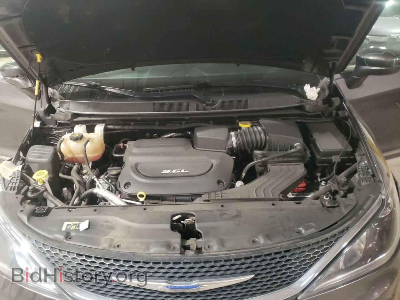 2018 CHRYSLER PACIFICA - VIN: 2C4RC1BG5JR257189 - Фото 7