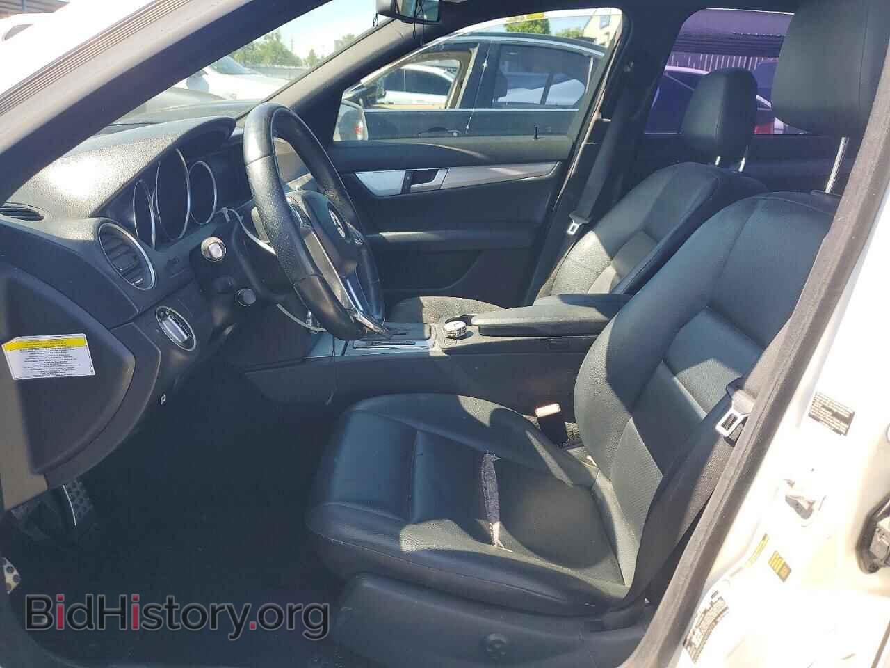2013 MERCEDES-BENZ C-CLASS - VIN: WDDGF4HB9DA779219 - Фото 7