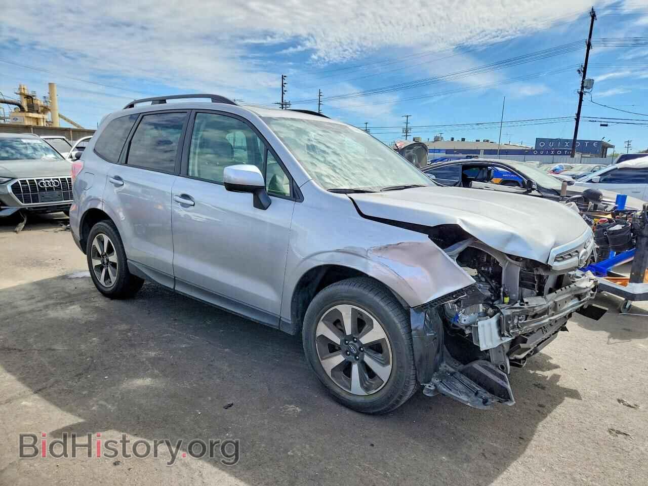 2017 SUBARU FORESTER - VIN: JF2SJAEC8HH466529 - Фото 4