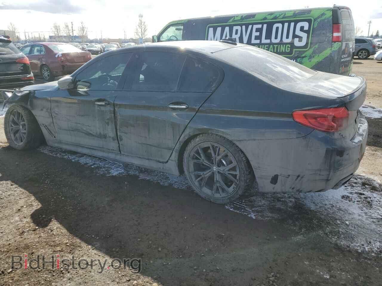 2018 BMW M5 - VIN: WBAJB9C56JB036241 - Фото 2