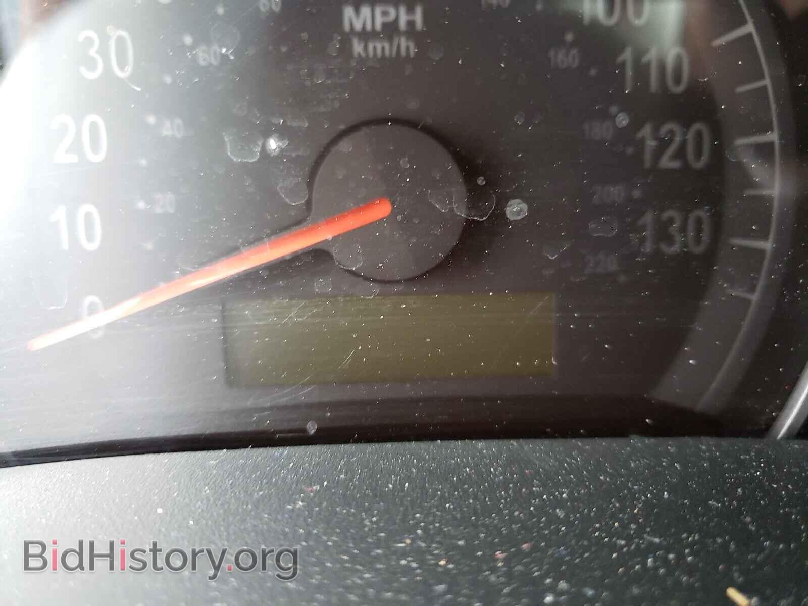 2007 HYUNDAI ENTOURAGE - VIN: KNDMC233076021190 - Фото 8