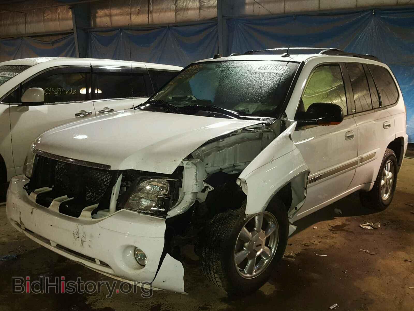 2005 GMC ENVOY - VIN: 1GKDT13S352222883 - Фото 2